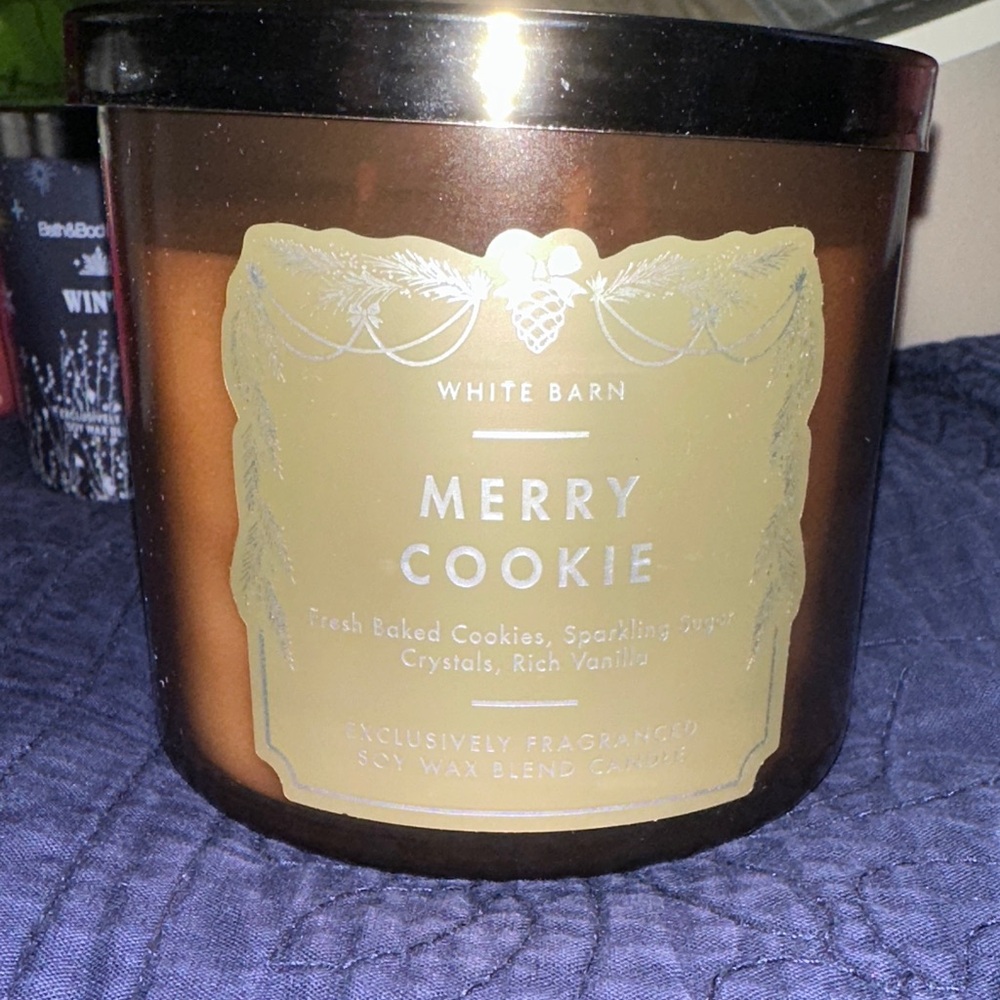 White Barn/Bath and Body Works